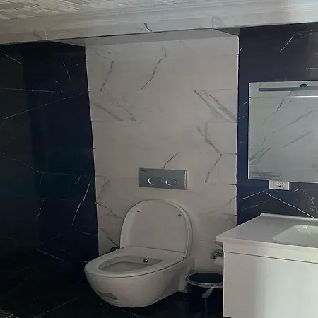 Astoria Otel 4*